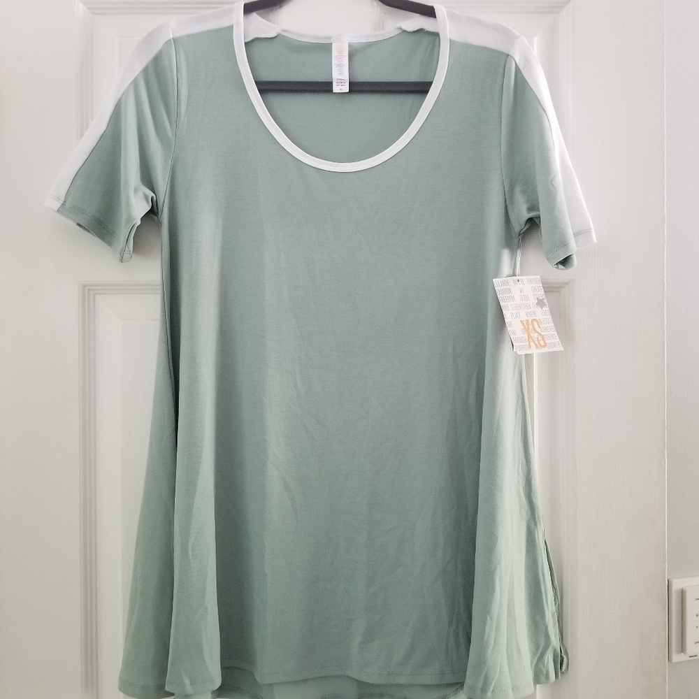 Lularoe Perfect tshirt, spring green